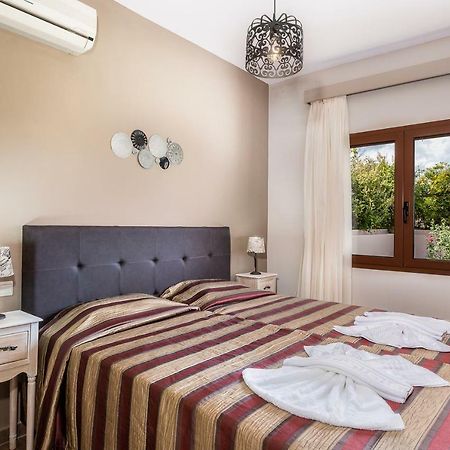 Lila Hill House Villa Stalós Dış mekan fotoğraf