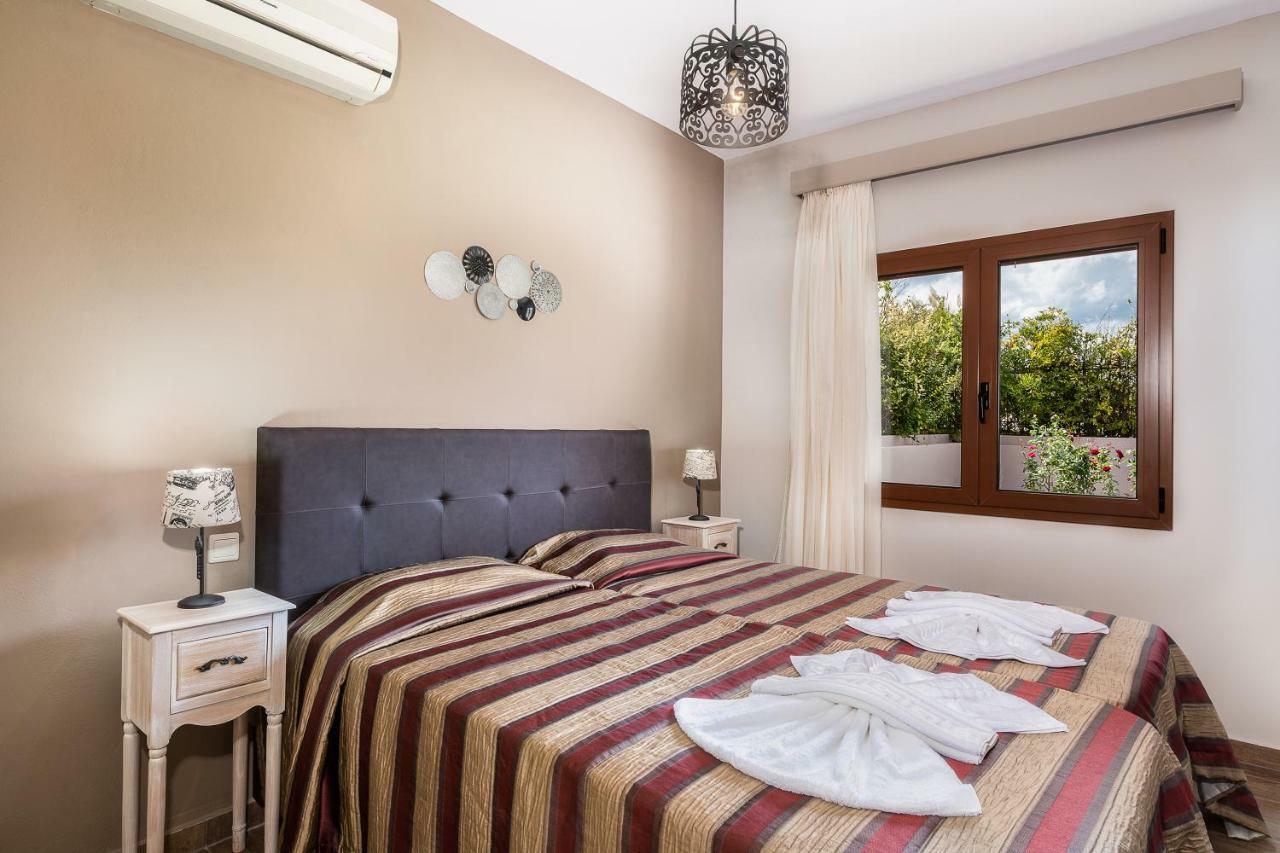 Lila Hill House Villa Stalós Dış mekan fotoğraf